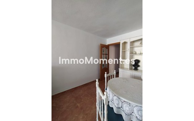 Resale - Apartment - Málaga