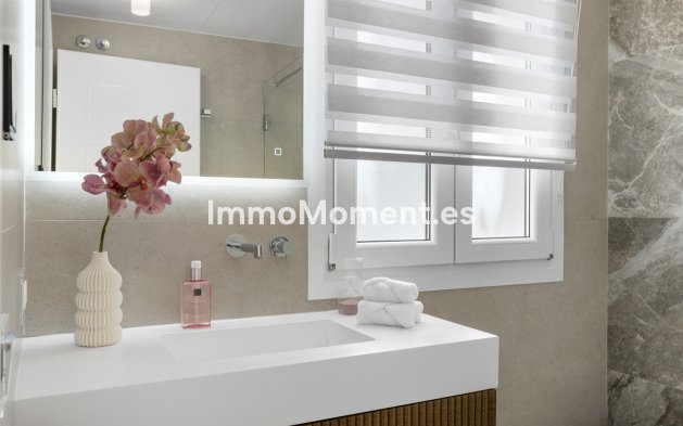 Wiederverkauf - Wohnung - Marbella - Nueva Andalucía