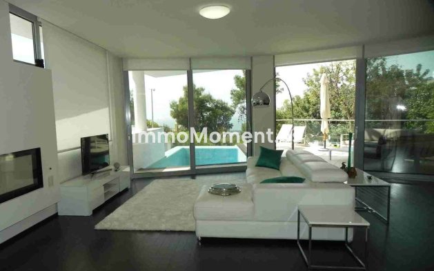 Resale - Villa - Marbella - Sierra Blanca