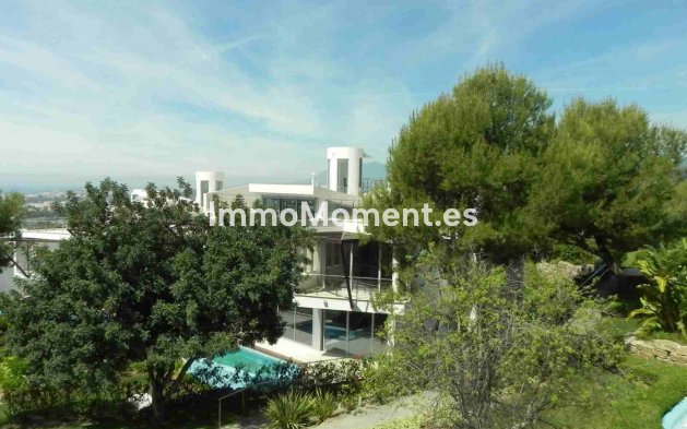 Resale - Villa - Marbella - Sierra Blanca