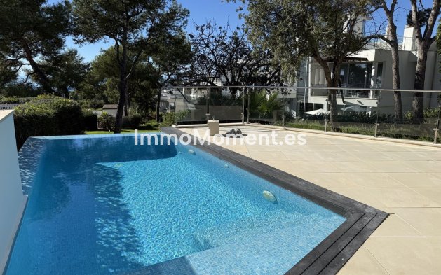 Resale - Villa - Marbella - Sierra Blanca