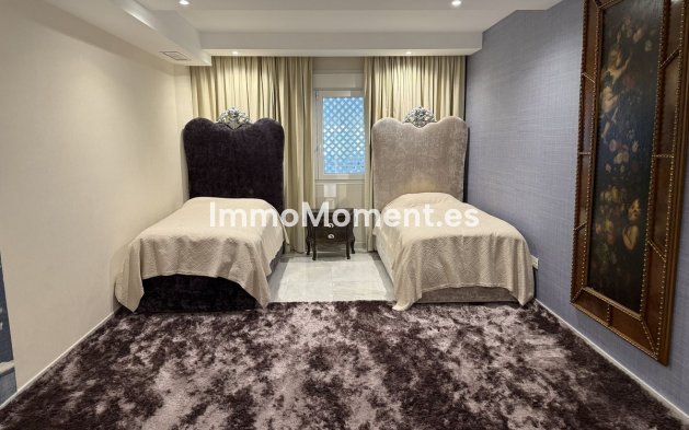 Wiederverkauf - Wohnung - Marbella - Puerto Banús