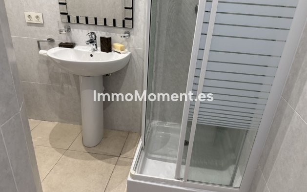 Wiederverkauf - Wohnung - Marbella - Puerto Banús