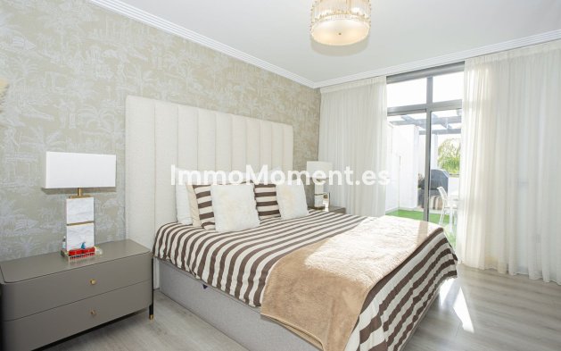 Resale - Apartment - Benahavís - Benahavís Centro