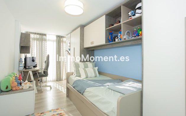 Resale - Apartment - Benahavís - Benahavís Centro