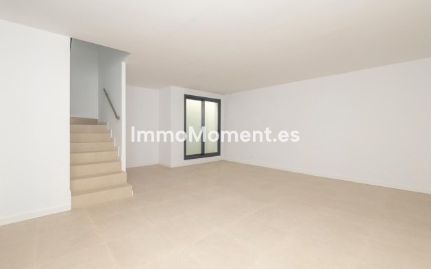 Reventa - Villa - Estepona  - Atalaya