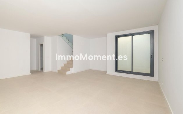 Reventa - Villa - Estepona  - Atalaya