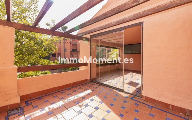 Resale - Apartment - Estepona - Hacienda del Sol