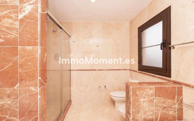 Resale - Apartment - Estepona - Hacienda del Sol