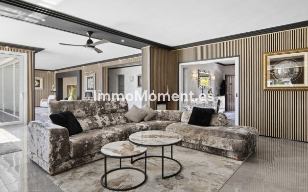 Revente - Villa - Estepona  - Estepona Centro