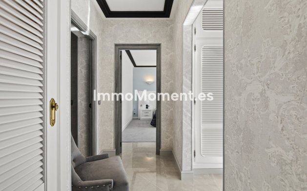 Revente - Villa - Estepona  - Estepona Centro