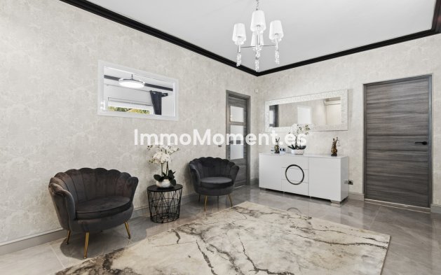 Revente - Villa - Estepona  - Estepona Centro