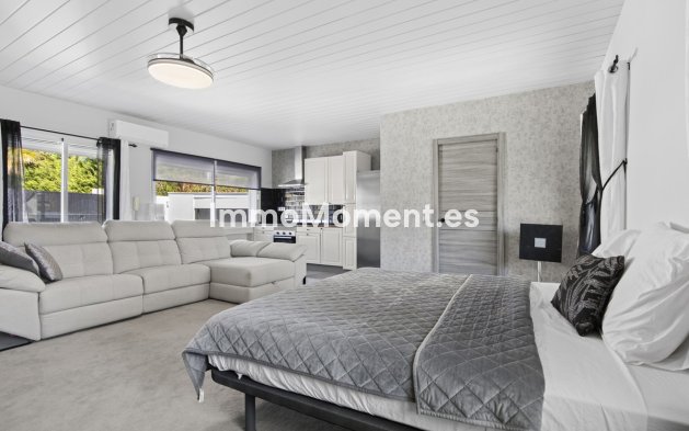 Revente - Villa - Estepona  - Estepona Centro