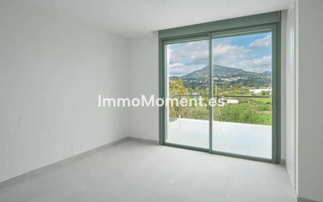 Resale - Villa - Marbella - San Pedro de Alcántara