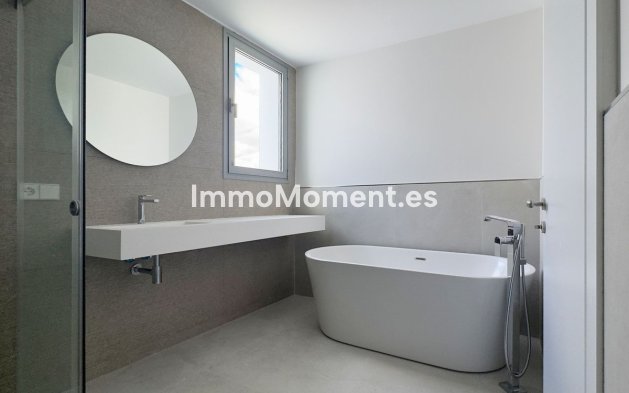 Resale - Villa - Marbella - San Pedro de Alcántara