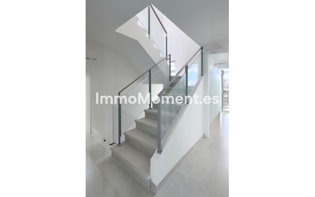 Resale - Villa - Marbella - San Pedro de Alcántara