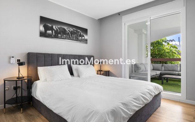 Wiederverkauf - Wohnung - Marbella - Nueva Andalucía