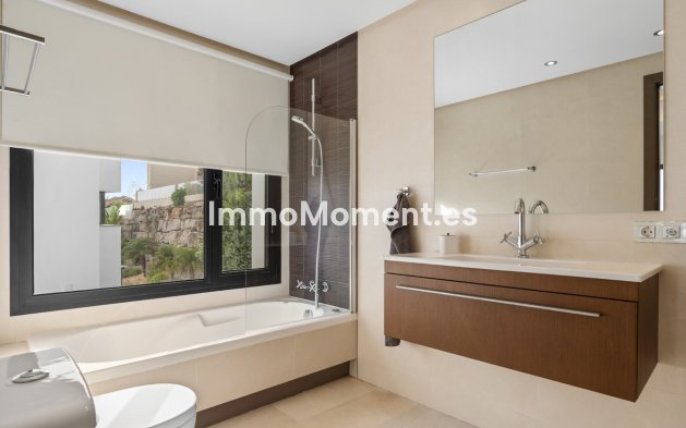 Revente - Villa - Benahavís - Benahavís Centro