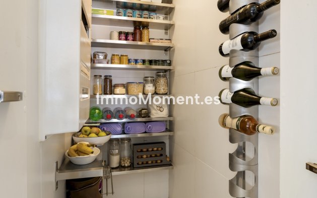 Revente - Villa - Marbella - Nueva Andalucía