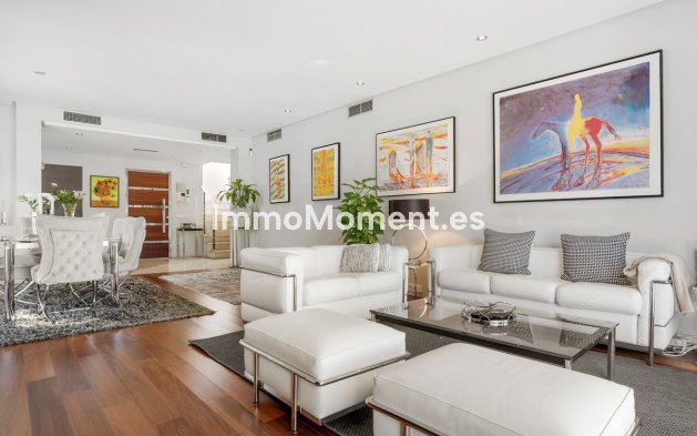 Revente - Villa - Marbella - Nueva Andalucía