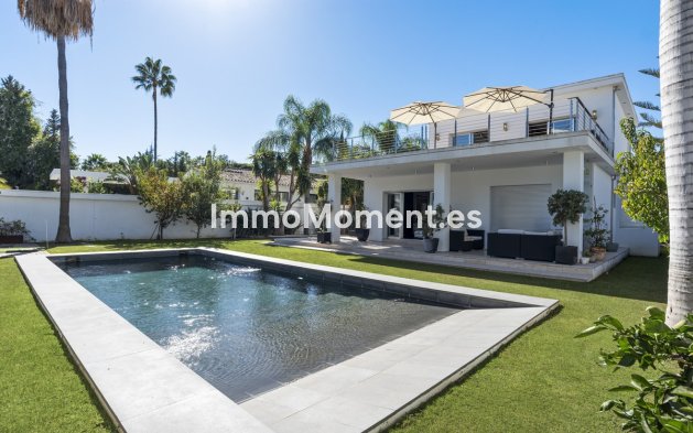 Revente - Villa - Marbella - Nueva Andalucía