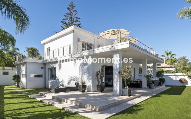 Revente - Villa - Marbella - Nueva Andalucía