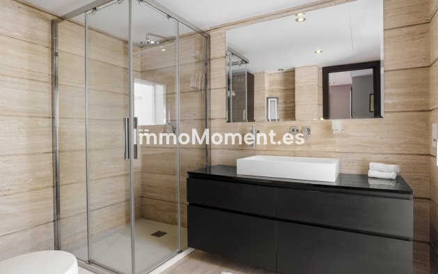 Revente - Villa - Marbella - Nueva Andalucía