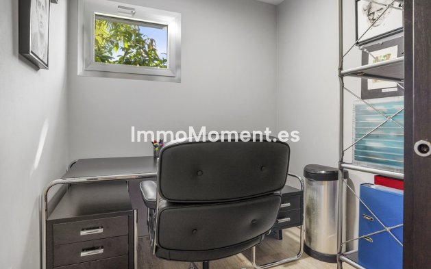 Revente - Villa - Marbella - Nueva Andalucía