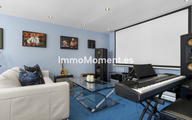 Revente - Villa - Marbella - Nueva Andalucía