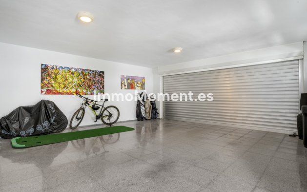 Revente - Villa - Marbella - Nueva Andalucía