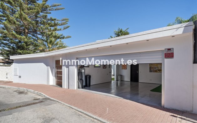 Revente - Villa - Marbella - Nueva Andalucía