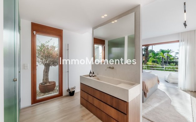 Wiederverkauf - Wohnung - Marbella - Nueva Andalucía