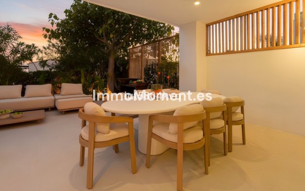 Wiederverkauf - Villa - Marbella - The Golden Mile