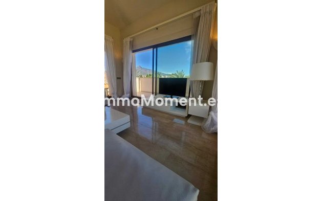 Wiederverkauf - Wohnung - Marbella - Nueva Andalucía