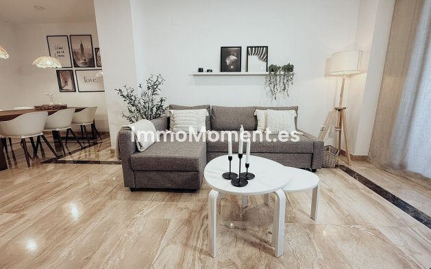 Revente - Appartement - Estepona  - Estepona Centro