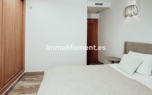 Revente - Appartement - Estepona  - Estepona Centro
