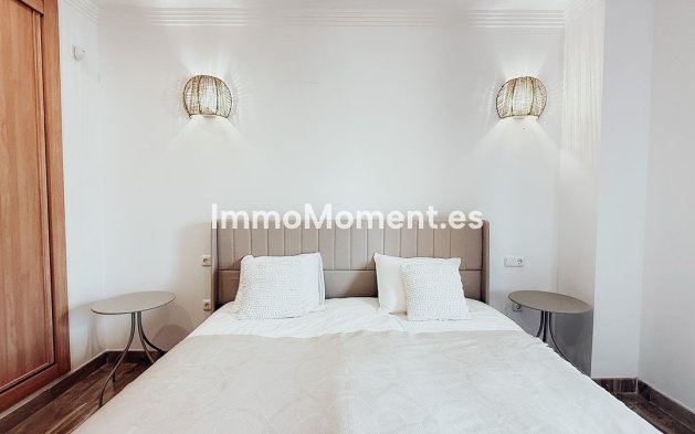 Revente - Appartement - Estepona  - Estepona Centro