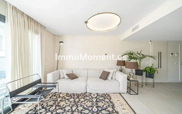 Wiederverkauf - Wohnung - Estepona  - Estepona Centro