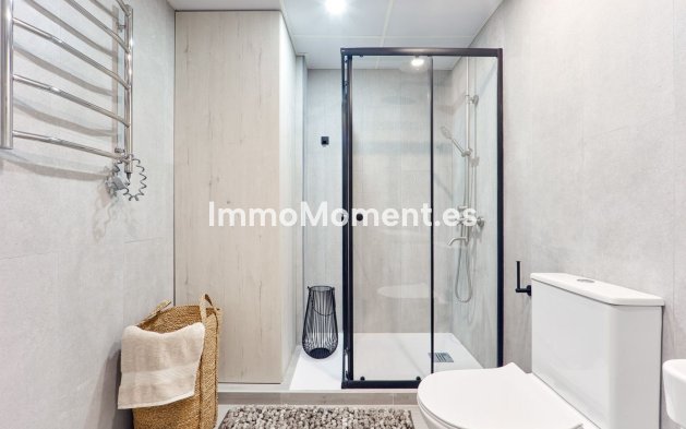 Wiederverkauf - Wohnung - Marbella - Nueva Andalucía