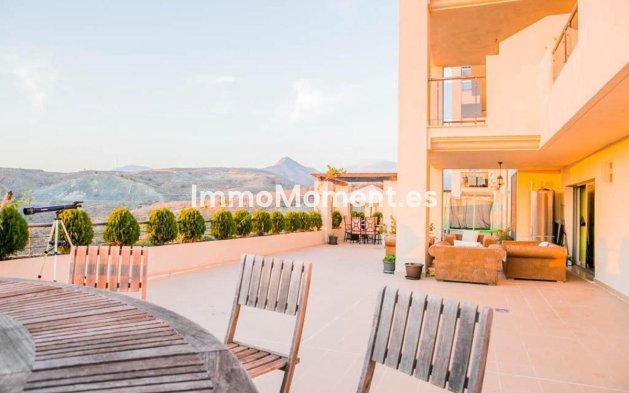 Revente - Appartement - Benahavís - Benahavís Centro