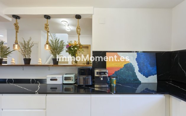 Wiederverkauf - Villa - Marbella - The Golden Mile