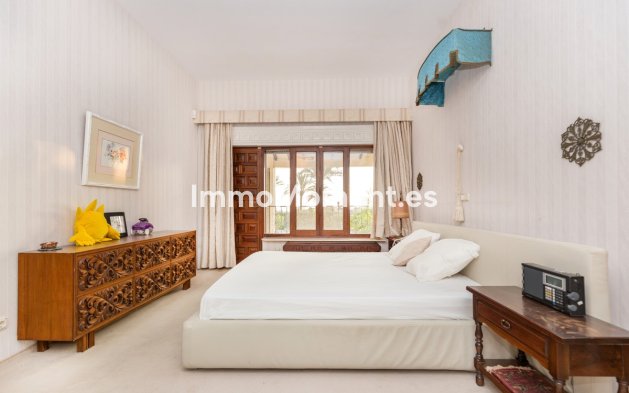 Wiederverkauf - Villa - Marbella - Los Monteros