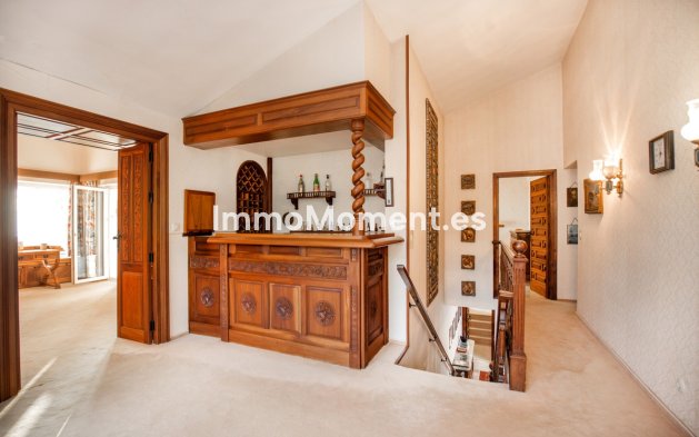 Wiederverkauf - Villa - Marbella - Los Monteros