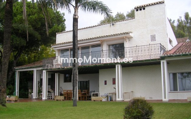 Wiederverkauf - Villa - Marbella - Los Monteros