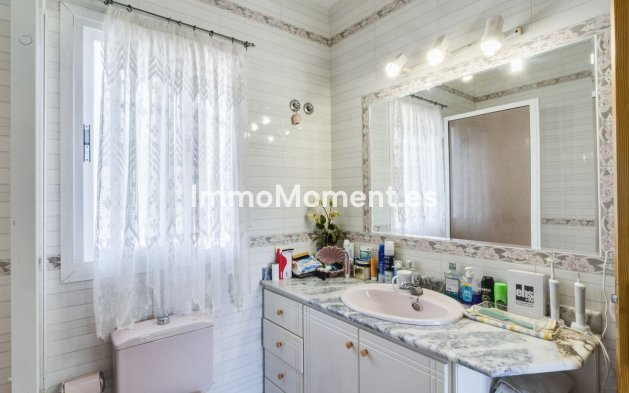 Resale - Villa - Marbella - Marbella Centro