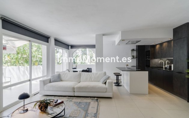 Wiederverkauf - Wohnung - Marbella - Reserva de Marbella