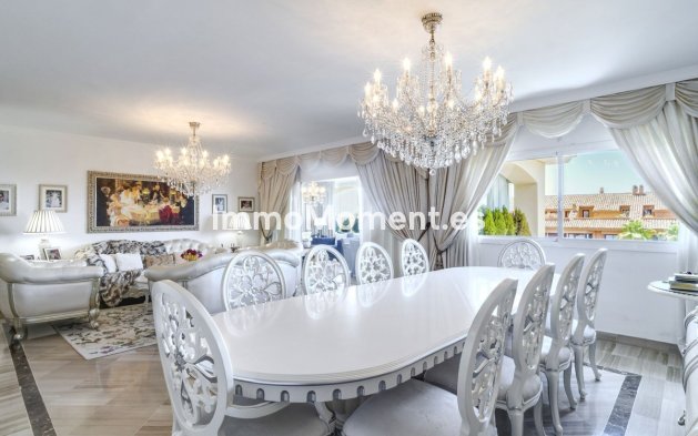 Wiederverkauf - Wohnung - Marbella - Bahía de Marbella