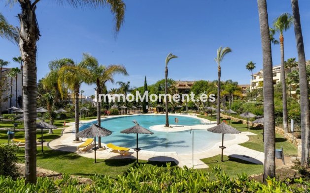 Wiederverkauf - Wohnung - Marbella - Bahía de Marbella