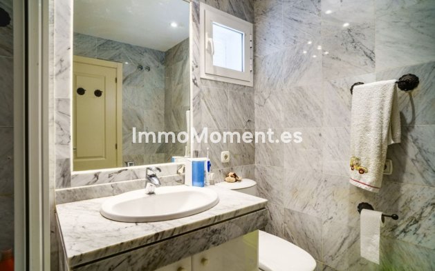 Wiederverkauf - Wohnung - Marbella - Bahía de Marbella