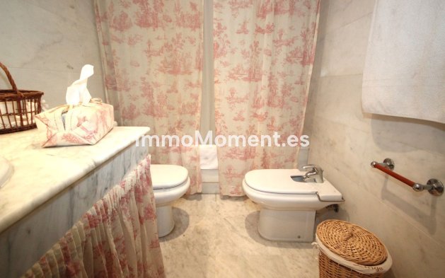 Revente - Appartement - Marbella - Bahía de Marbella